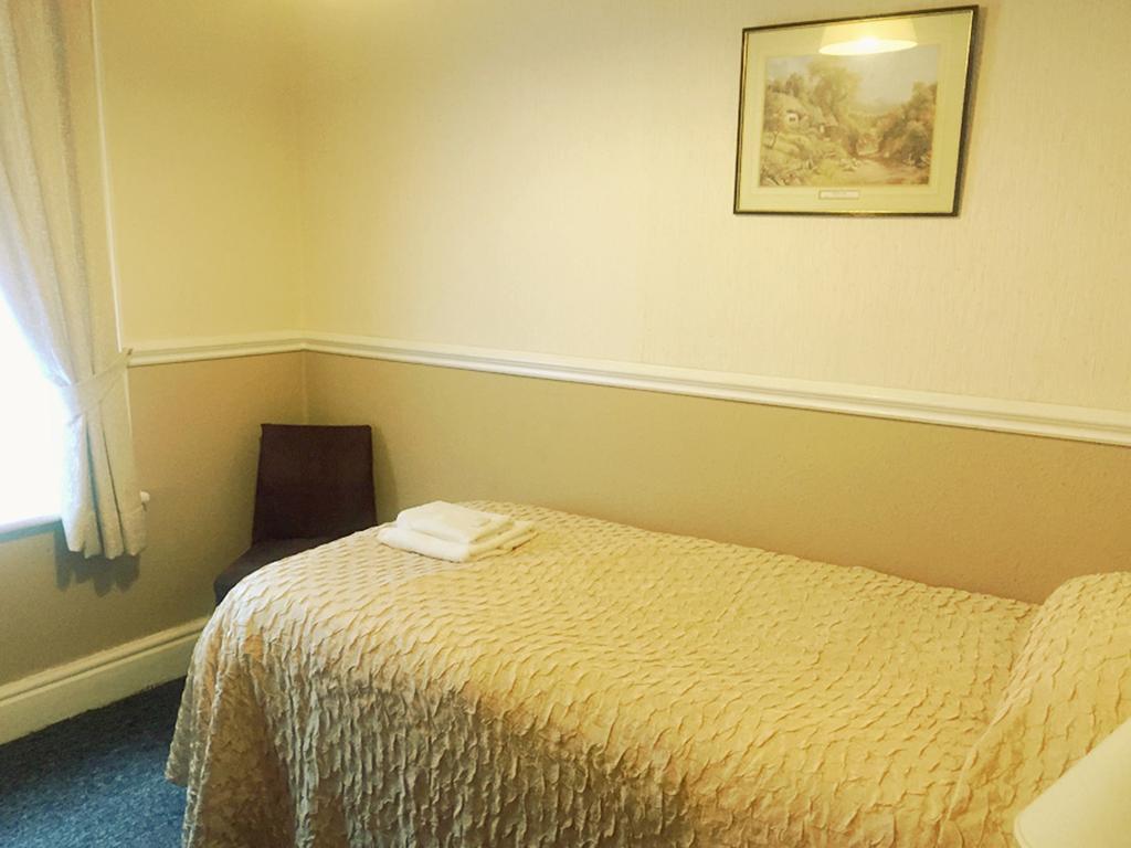 St Elmo Hotel Μπλάκπουλ Εξωτερικό φωτογραφία